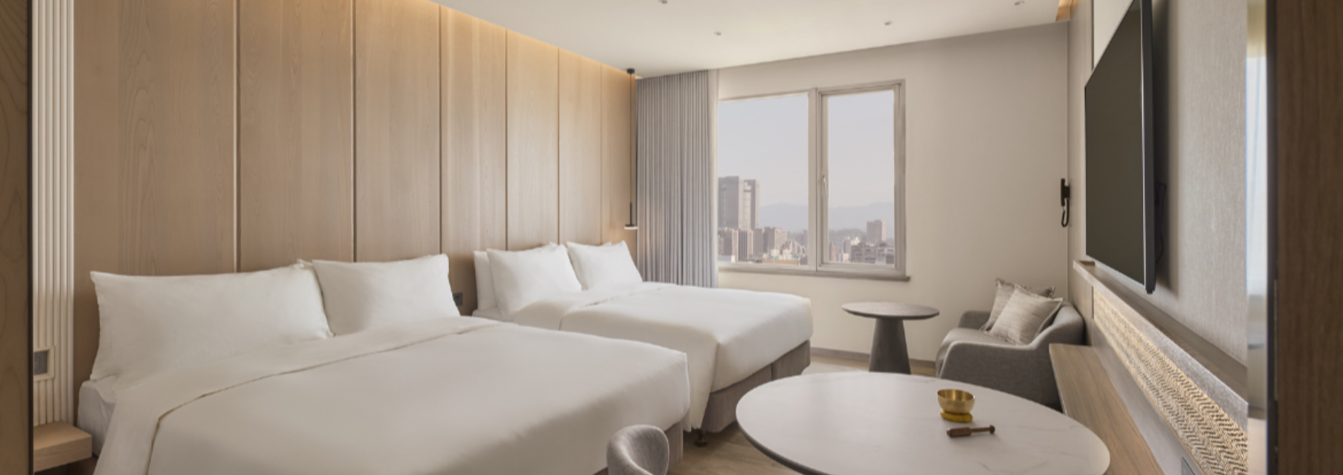 嵨岳豪華客房 (兩床)